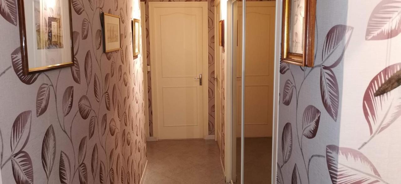 Logement Hyper Centre Champagnole Esterno foto